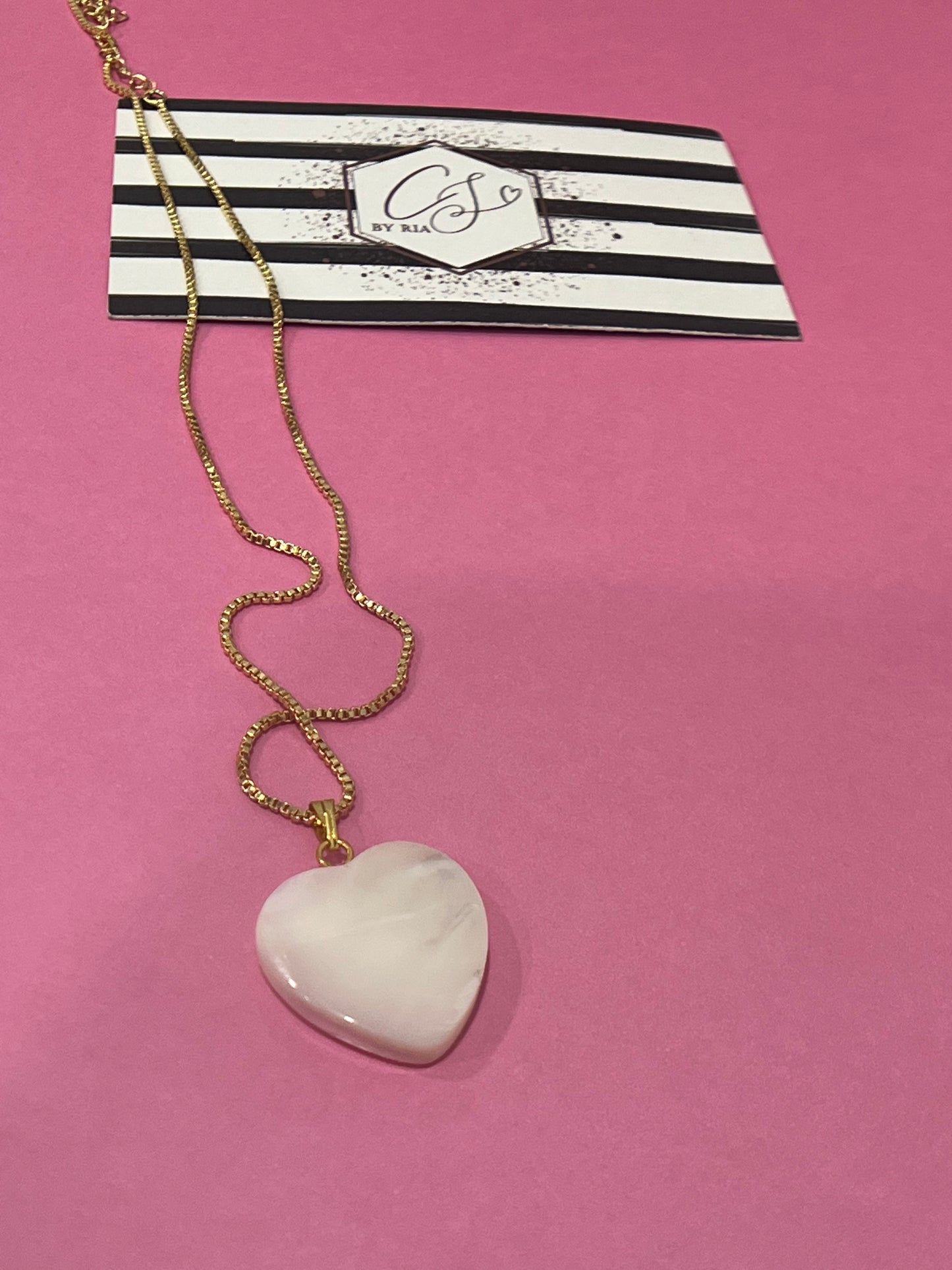 Nacar Heart Necklace