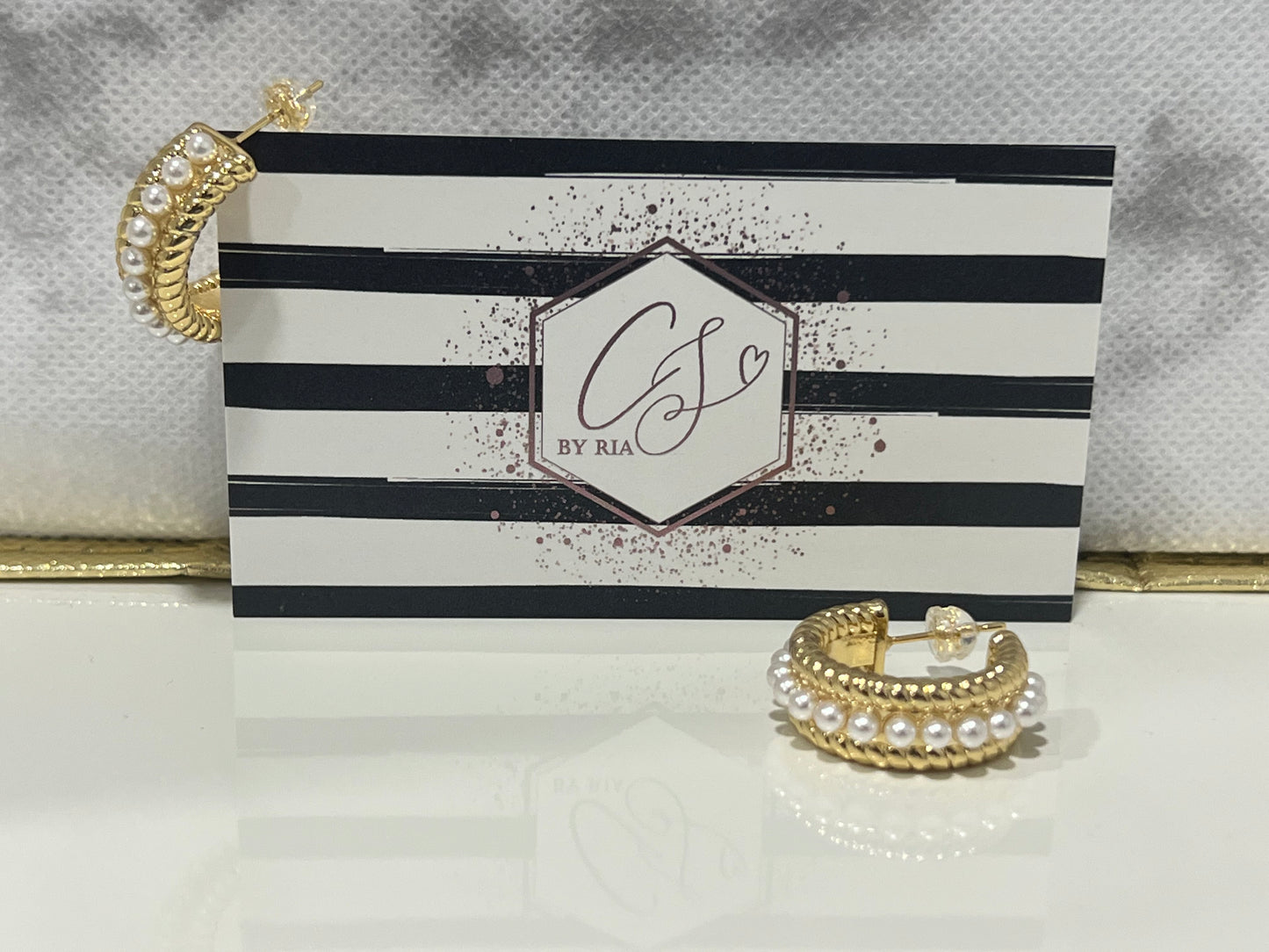 Hoop Pearls Earrings